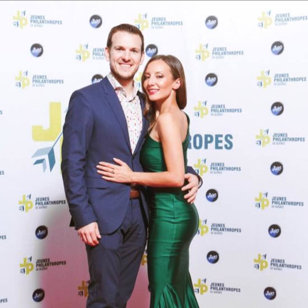 Meet your Posher, Amel